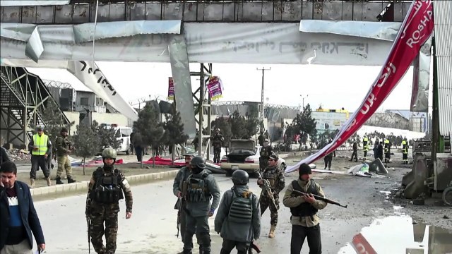 قتيل في تفجير انتحاري بسيارة مفخخة ضد موكب لقوات أجنبية في كابول