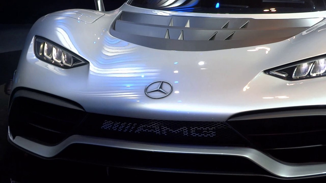 Car FYI: Mercedes-AMG Project ONE Hypercar at 2018 Canadian International AutoShow
