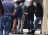 Quito: 5 min le bastaron a ladrones vestidos de policías para robar una docena de celulares