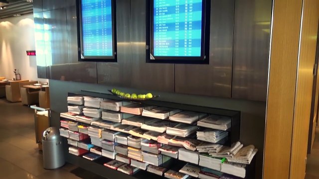 Lufthansa First Class Airbus A340 Review (LH412)