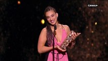 Camélia Jordana reçoit le César du meilleur espoir féminin pour Le Brio ! - César 2018