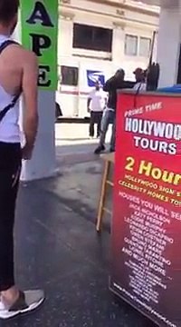 Il cherche les embrouilles et va etre puni en prenant la fuite...