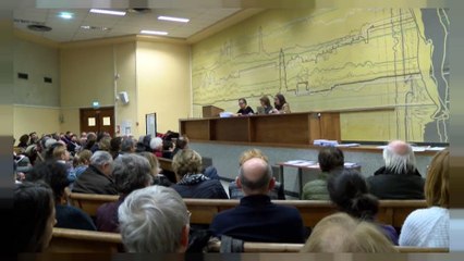 Fransa'nın tartışmalı göçmen yasasına tepki yağıyor