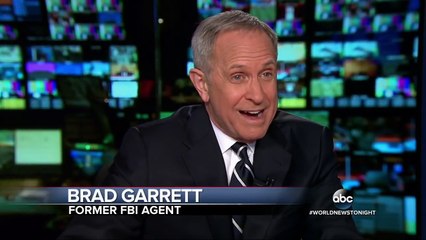 Restaurant employee takes on 3 gunmen in attempted robbery