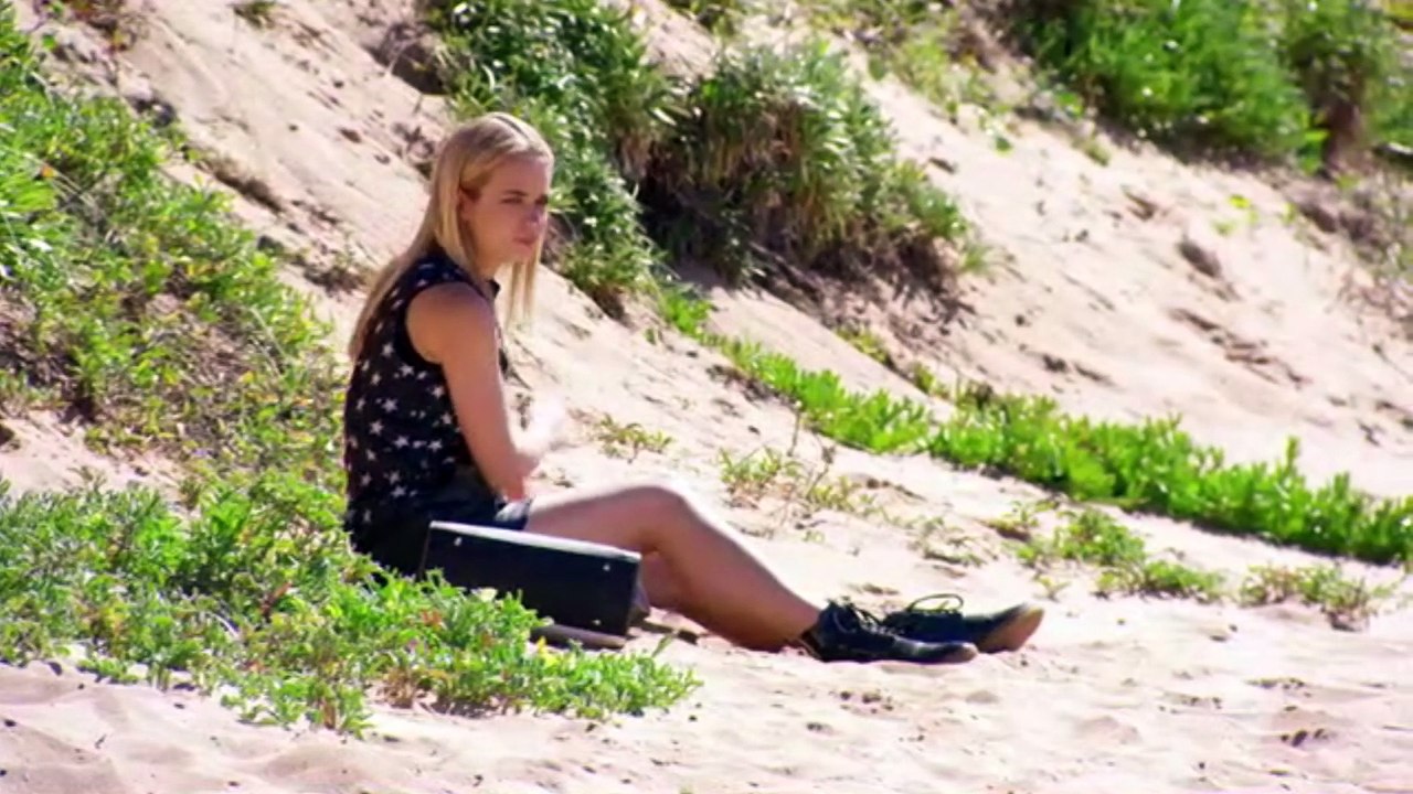 Olivia Fraser Richards - Clip 275