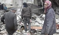 Relawan Cari Korban Selamat akibat Konflik di Ghouta Timur