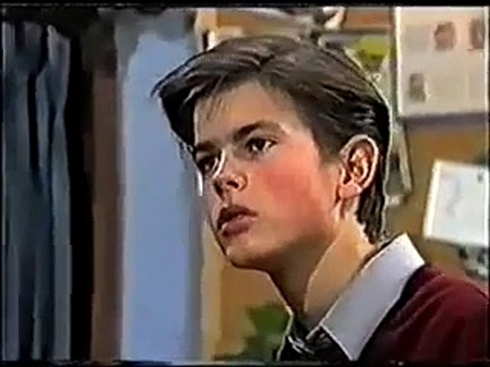 NEIGHBOURS EPISODE 1038