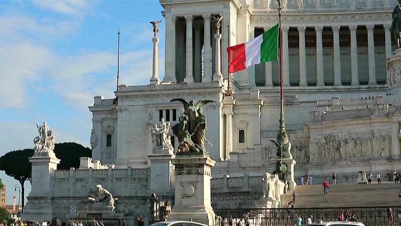 Italy prepares to vote after devisive race