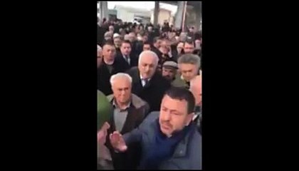 "ŞEKER FABRiKALARI, VATAN'DIR. VATAN, SATILAMAZ.