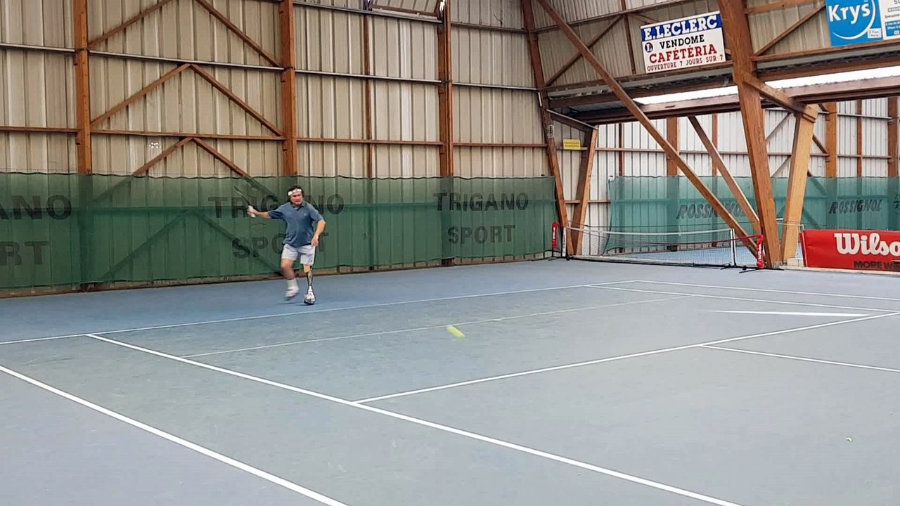 Tennis amputé femoral