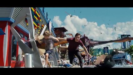 10 Funny Moments Of Actors CAUGHT Without Digital Effects