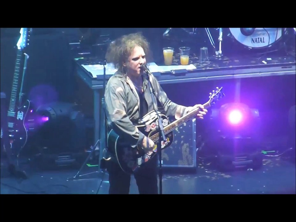 The Cure - Just Like Heaven - Live (Hammersmith 2014)