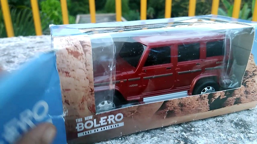 mahindra bolero diecast