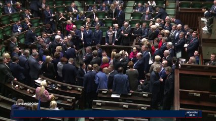 Première plainte en vertu de la loi controversée sur la Shoah