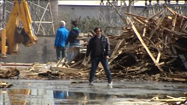 Φωτιά σε εργοστάσιο στη Λιβαδειά