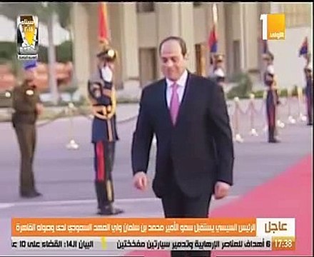 الرئيس السيسي يستقبل ولى العهد السعودى بمطار القاهرة