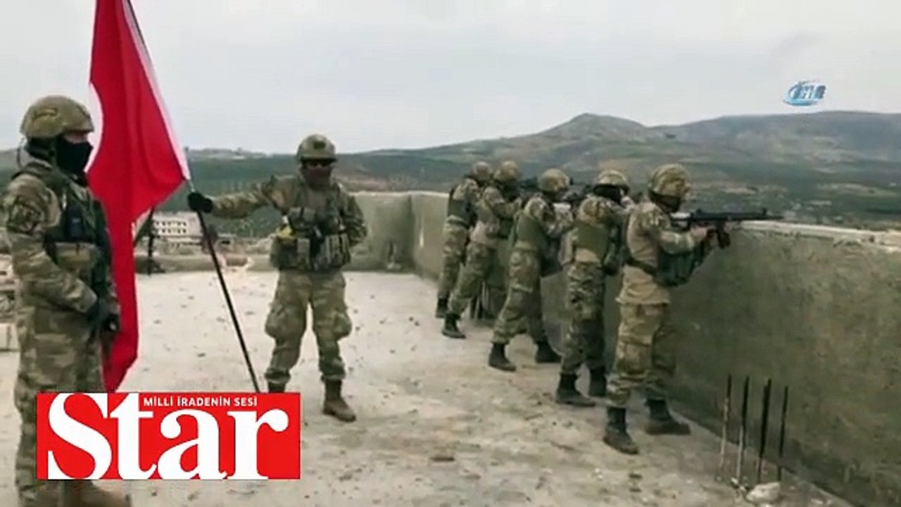 Türk bayrağını Raco�ya diktiler