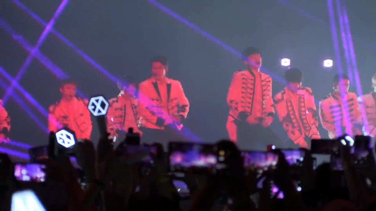 180303 EXO - Ko Ko Bop + Growl