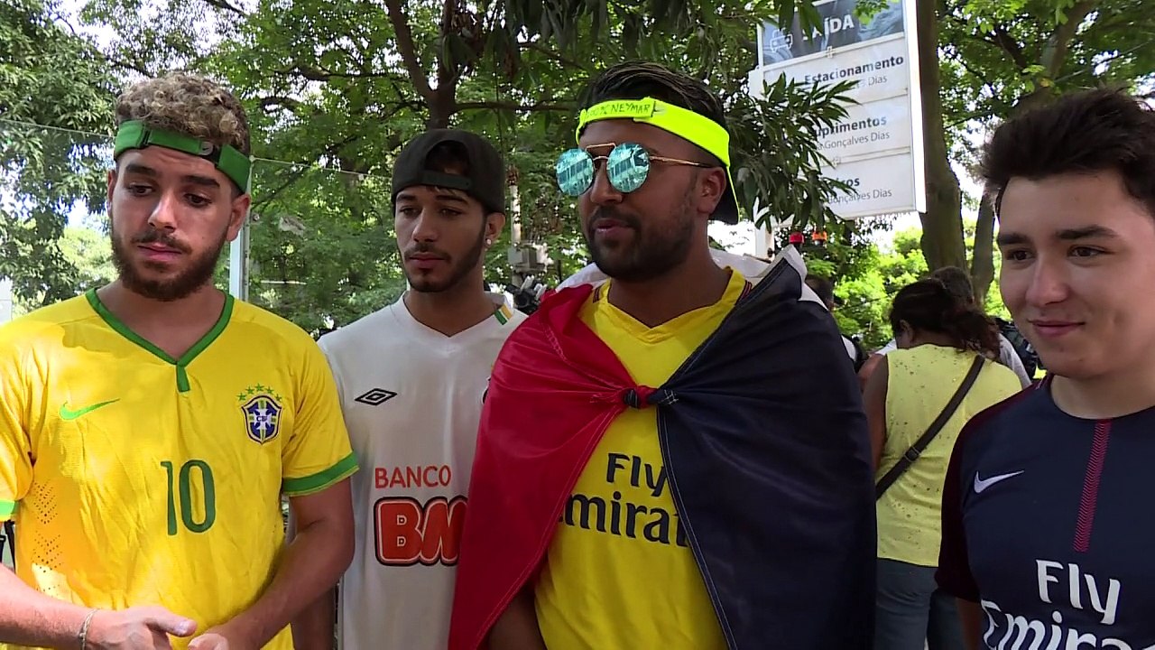 Neymar recebe alta