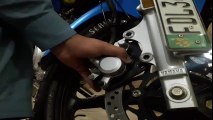 How to change disc brake pads on Yamaha ybr 125 or any other bike