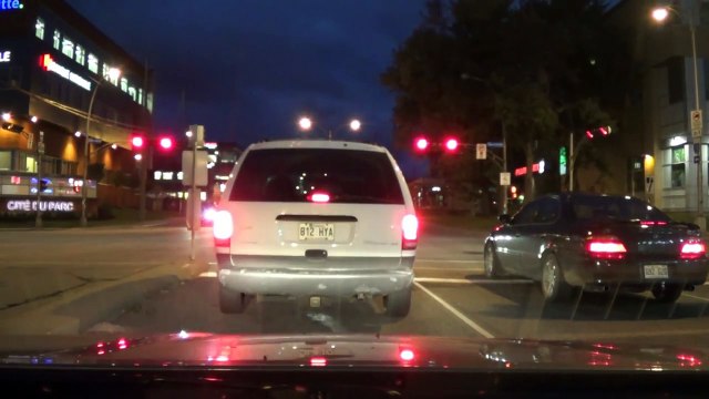 Канада 304: Работа в индустрии красоты (парикмахер, визажист и т.д)