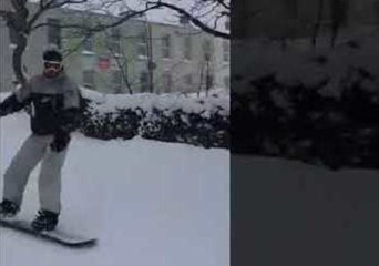 Download Video: Irish Neighbours Snowboard the Streets of Tramore During Storm Emma