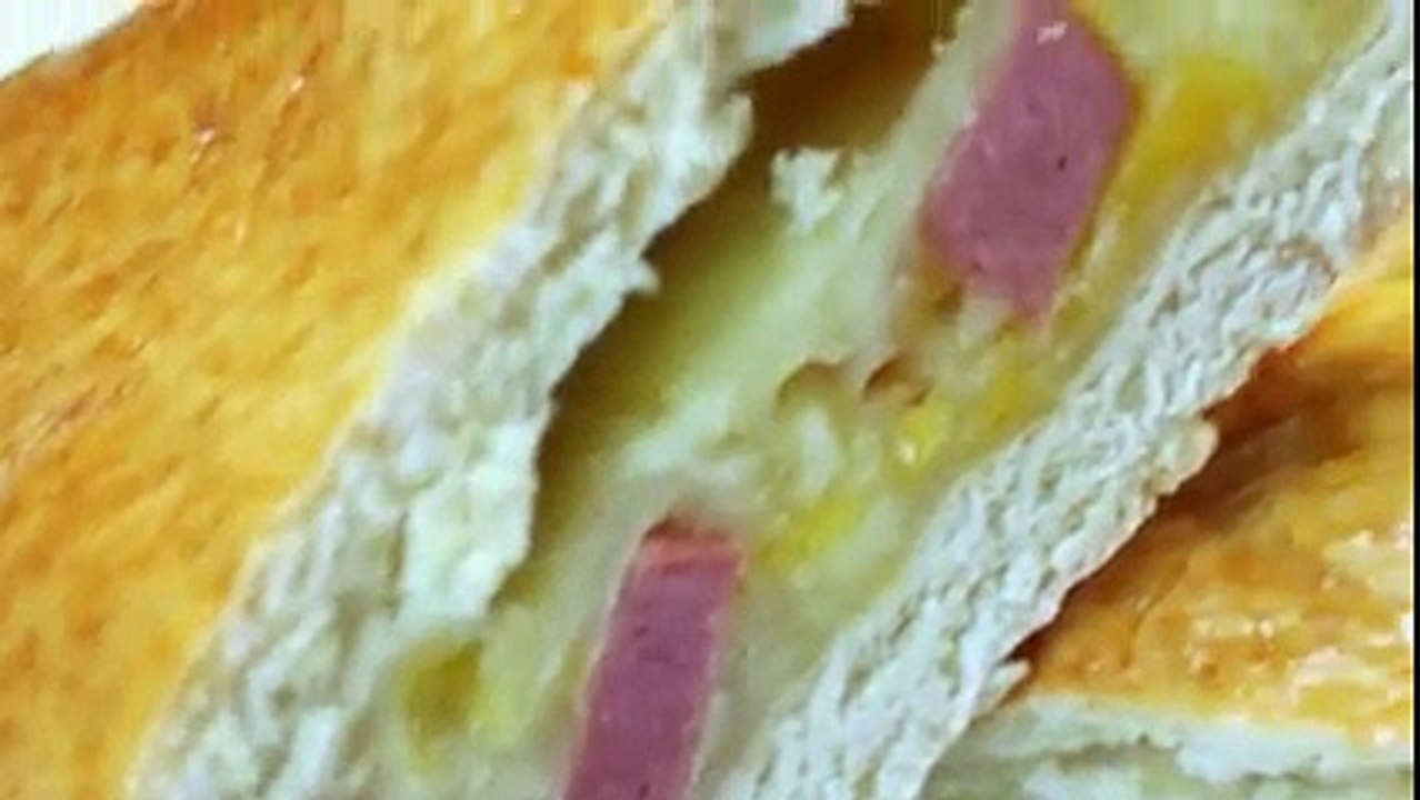 How to Make Cheese and Sausage Calzones