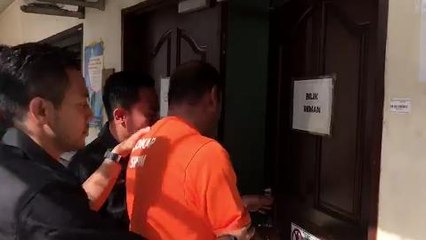 CEO remanded five days over graft probe