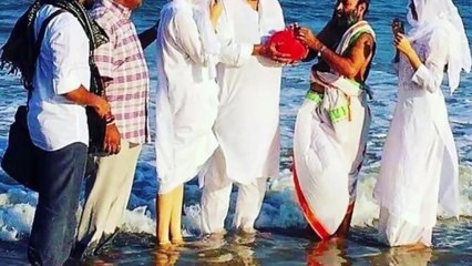 बोनी ने रामेश्वरम में विसर्जित कीं Sridevi की अस्थियां, साथ थीं दोनों बेटी