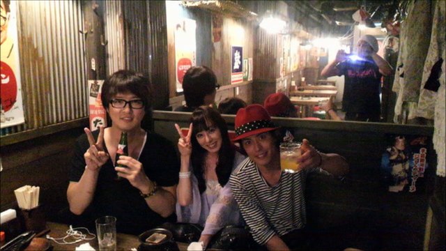 Japon Kamen Rider Den-O & Kiva héroïne hors coup 仮面ライダー 電王 キバ ヒロイン 秋山莉奈 オフショット