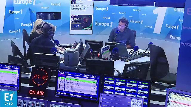 Le téléphone tout écran : des téléphones dont l’écran recouvre la totalité de la façade