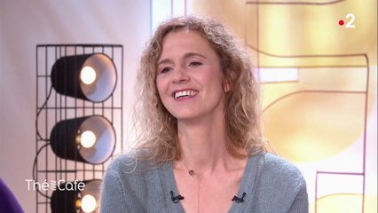 Portrait intimiste de Delphine de Vigan (1ère partie) - Thé ou Café - 05/03/2018