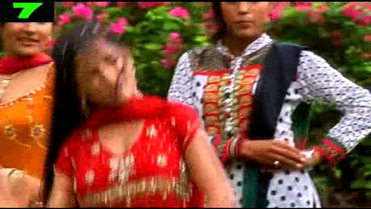 हम त ढोढ़ी मुदले रही - Ham Ta Dhodi Mudale Rahni