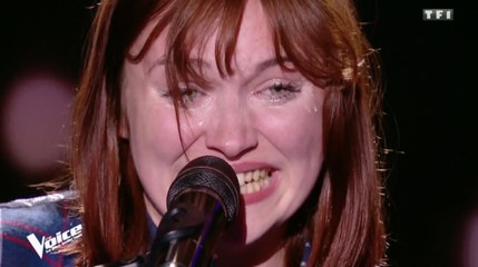 La jeune Chloé fond en larmes face aux coachs ! (The Voice) - ZAPPING PEOPLE DU 05/03/2018