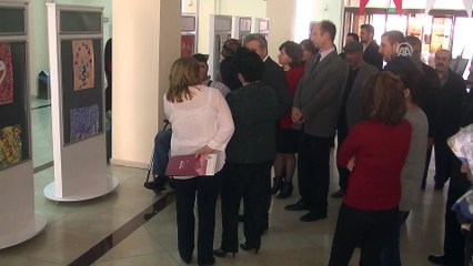 Psikolojik tedavi gören kadınlardan ebru sergisi - NİĞDE