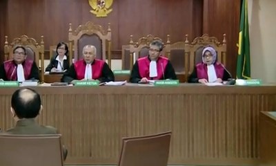 Nota Keberatan Ditolak, Sidang Fredrich Yunadi Berlanjut