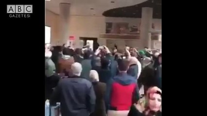 Ankara Esenboğa Havalimanı'nda zikir görüntüleri!