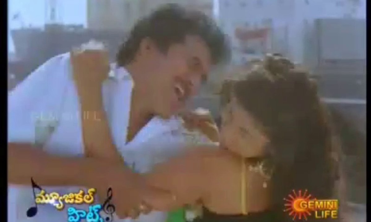 RAMBHA TELUGU HOT RETRO HIT SEXY VIDEO SONG HIGH QUALITY
