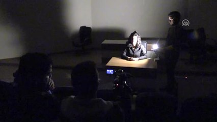 Üniversite Öğrencileri Kadına Şiddete Karşı Kamera Karşısında