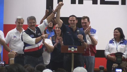 La derecha toma amplia ventaja en las elecciones de El Salvador