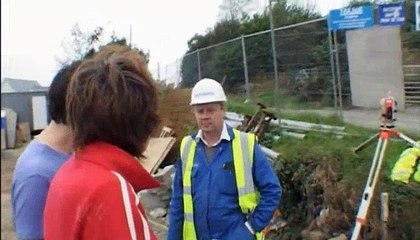 Grand Designs S04E02 Walton on Thames Customised German Kit House