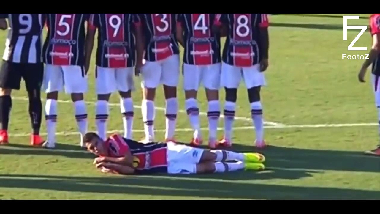 Top Smart Free Kick ● Tricks ● HD