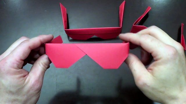 Origami Sunglasses With Frames. How to fold Origami Sunglasses with Frames