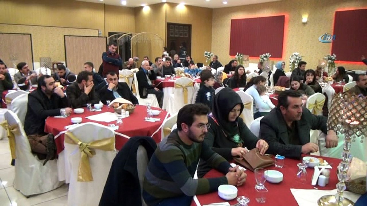 Eski Bakan Egemen Bağış: 'Afrin'de ÖSO ve Türk Silahlı Kuvvetleri sadece teröristlerle mücadele etmiyor. O terör örgütlerinin arkasındaki aşağılık aklın bütün taşeronlarıyla mücadele veriyor'