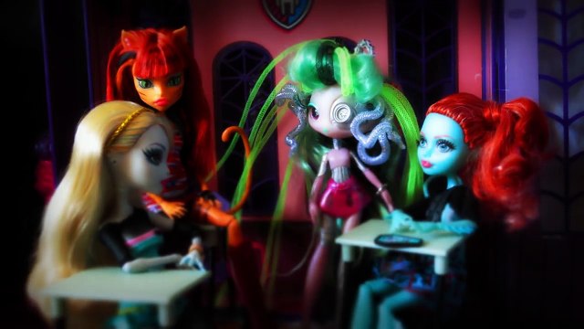 Как увеличить кукле грудь, Как сделать попу больше:) Стоп Моушен Монстер Хай