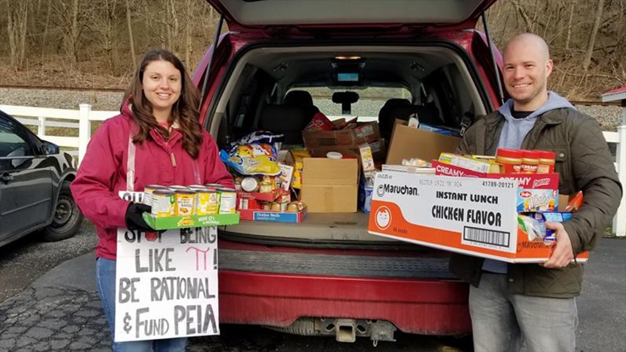 Before They Went On Strike, These Teachers Made Sure Kids Didn't Go Hungry