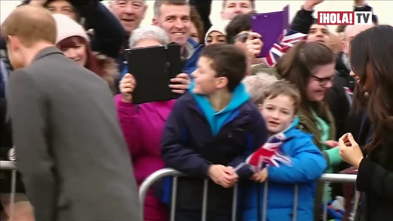 El Príncipe Harry y Meghan invitarán a 1500 ciudadanos anónimos a su boda _ La Hora ¡HOLA!