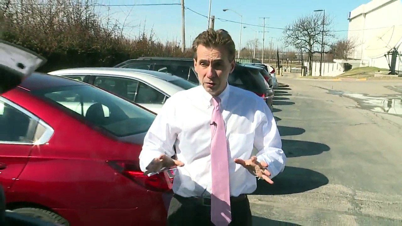 Adults Accused of Locking Teen Carjacking Suspects in Trunk, Driving Them to Police Stations