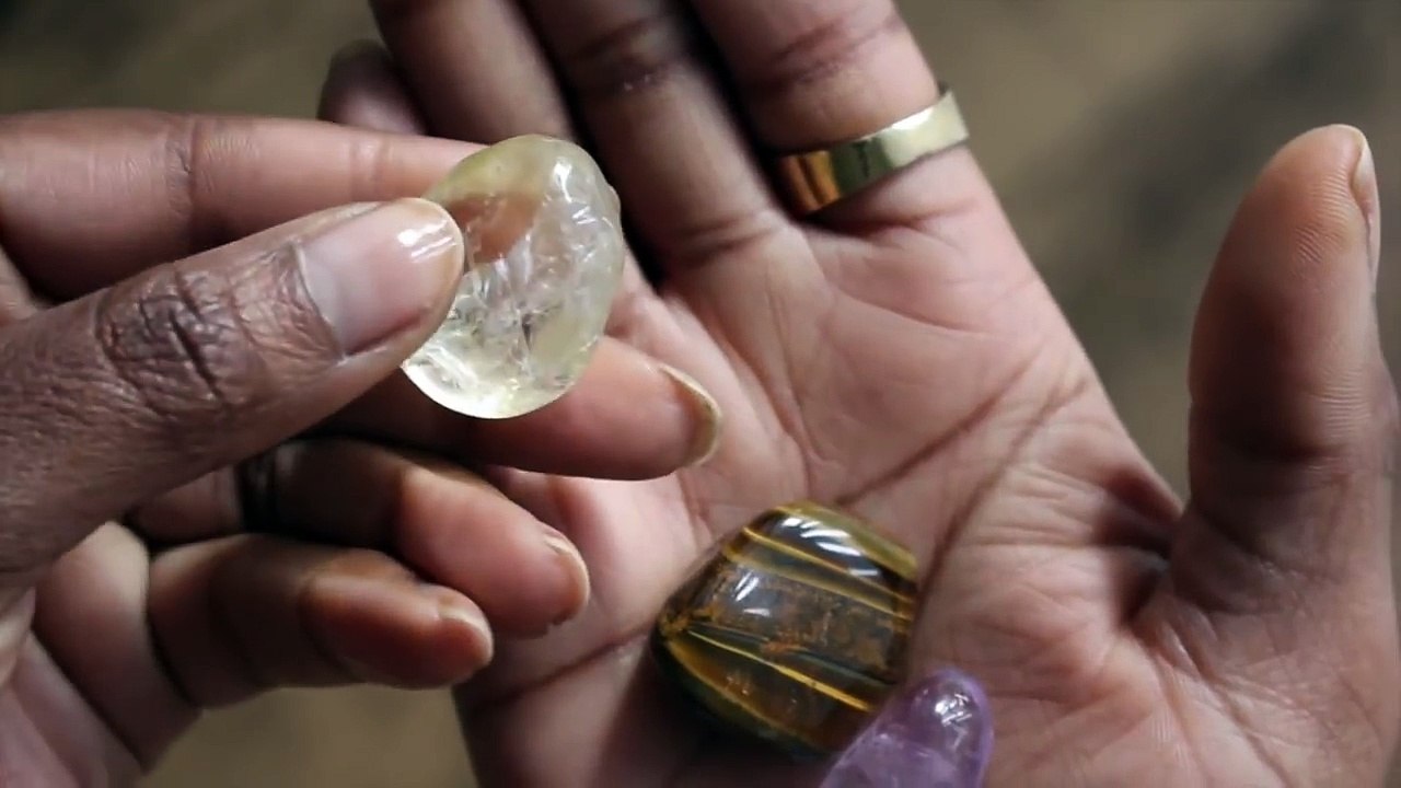 • How To Wire Wrap Crystals and Stones Without Holes • Pendants • Day 6 of 7