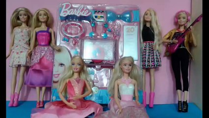 العاب باربي - إكسسوارات باربي الأصلية 20 قطعه روعه - 20 pieces accessories Barbie
